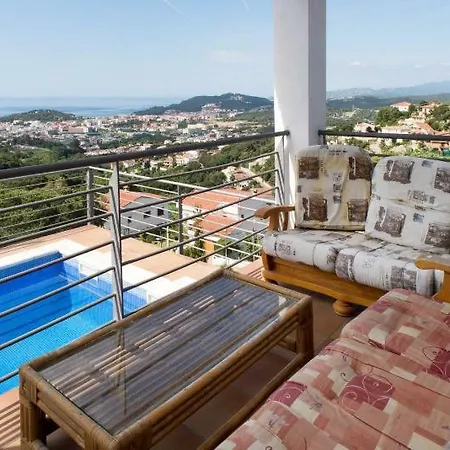 Villa Yaco Lloret de Mar Exterior photo