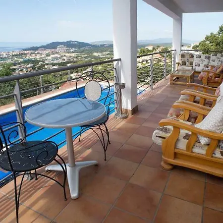 Villa Yaco Lloret de Mar Exterior photo